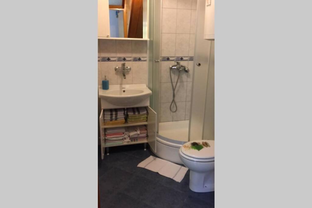 Apartman Knezovic Stari Grad  Exterior foto